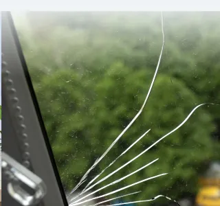 Что делать, если лопнуло стекло? - фото