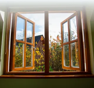 Утепление деревянных окон - фото